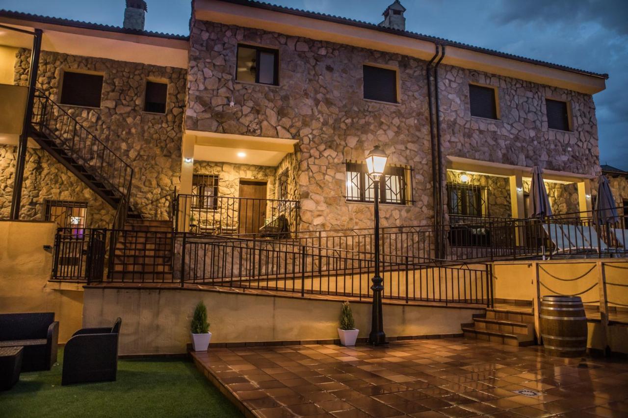 El Encanto Del Alberche Villa Villanueva de Avila Exteriör bild